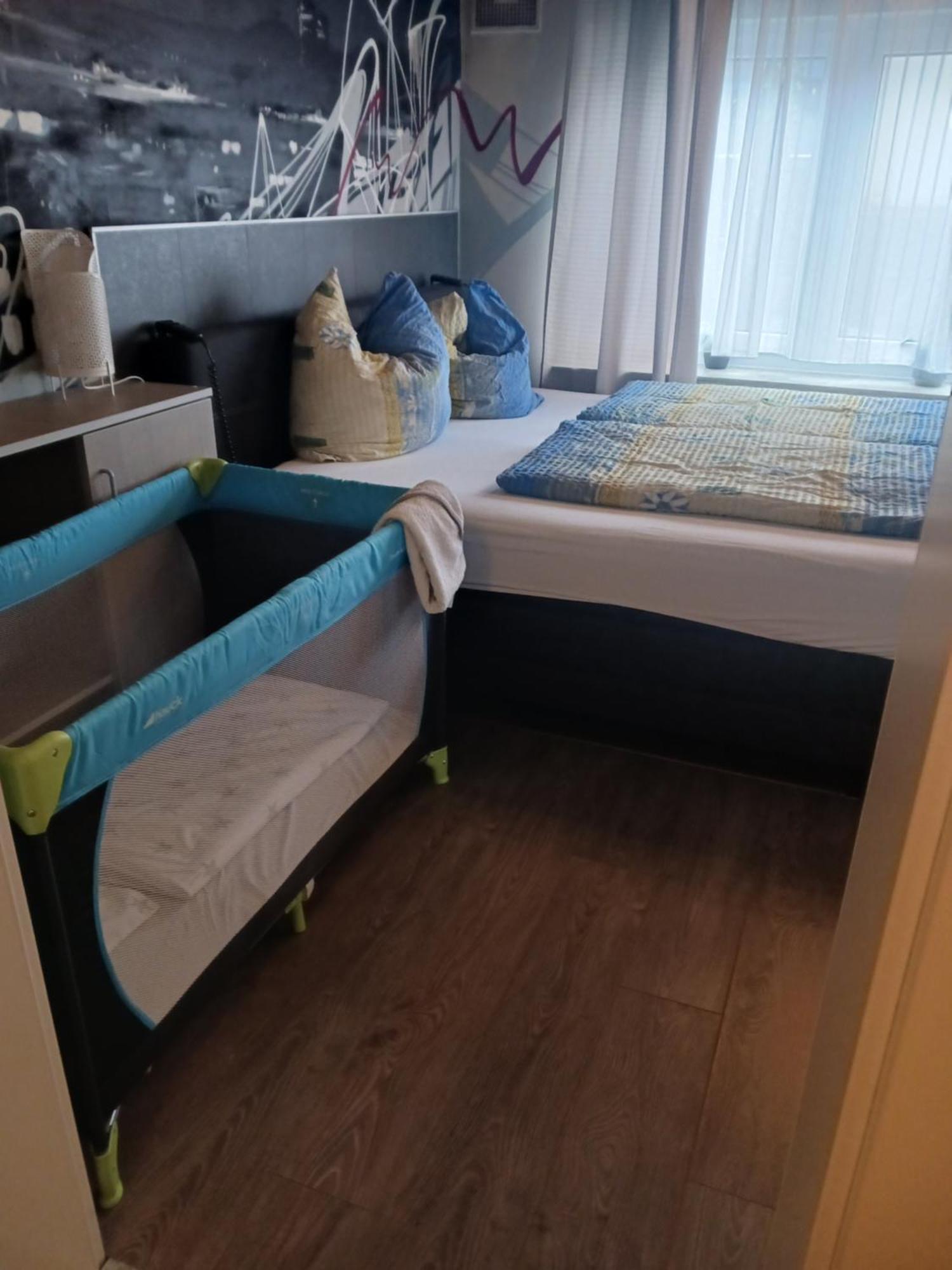 Moderne Wohnung In Ruhiger Lage 슈톨베르크 외부 사진